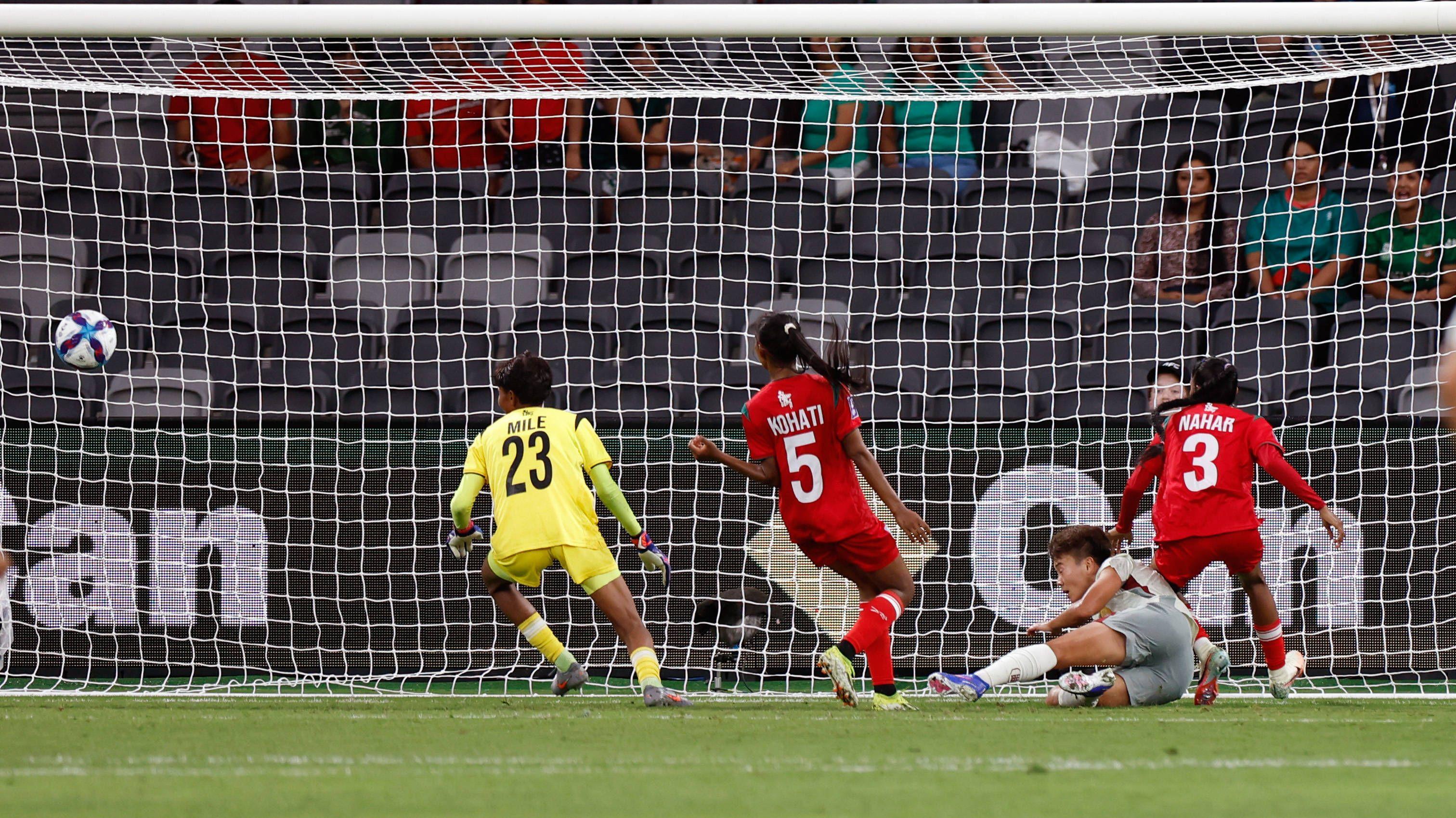 安卓版-2-1!女足亚洲杯首场绝杀诞生,最新晋级形势:中国队争头名难了